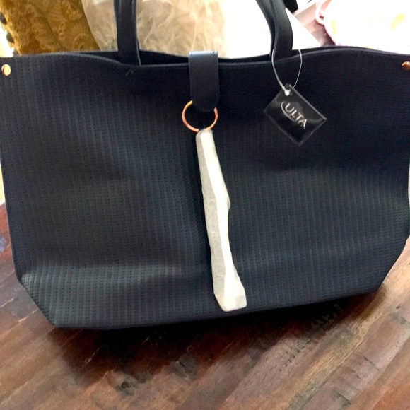 Ulta Beauty Navy Blue Bag Travel Weekender Tote - Picture 1 of 6